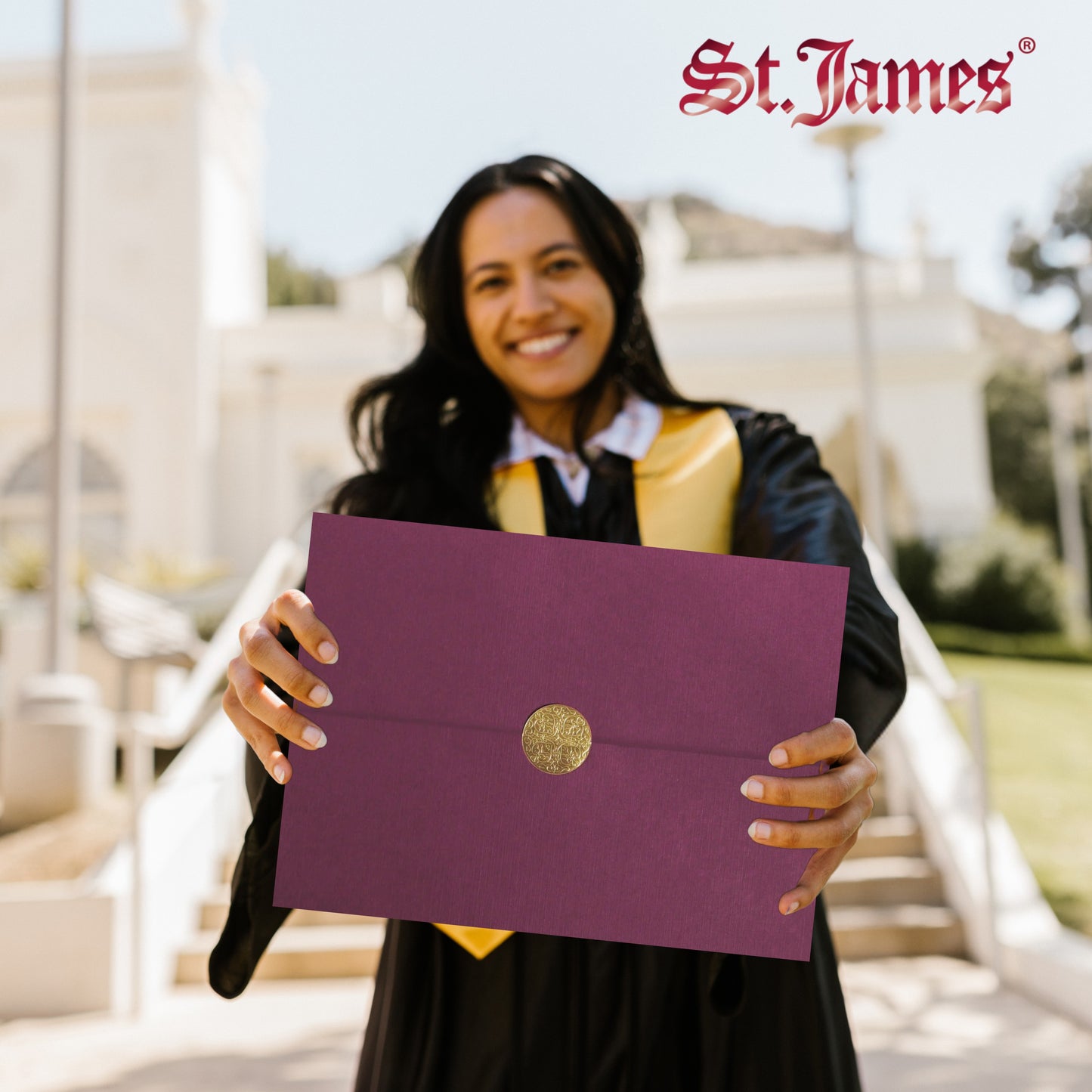 St. James® Elite™ Medallion Fold Certificate Holders, Burgundy Linen with Gold Medallion, Pack of 5, 83533