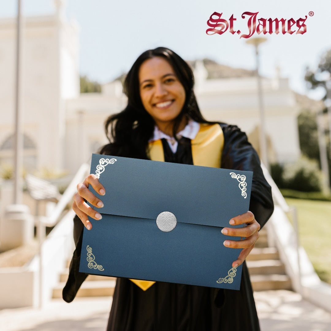 St. James® Elite™ Medallion Fold Certificate Holders, Linen, Navy Blue with Silver Medallion, Pack of 5, 83536